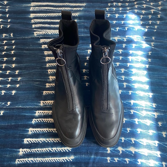 Zara Leather & Rubber Zip Ankle Boots - Picture 2 of 6